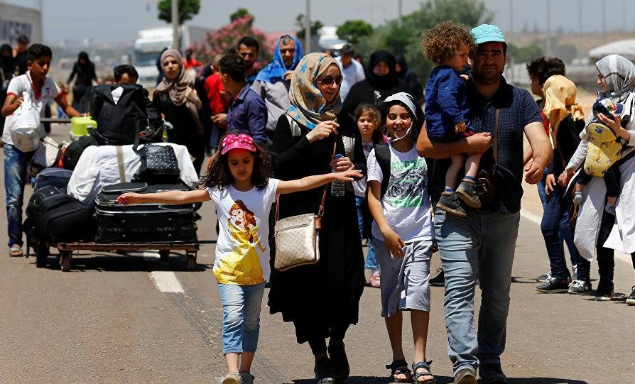 العودة الثالثة من عرسال الى سوريا.. ألف نازح يتحضّرون!