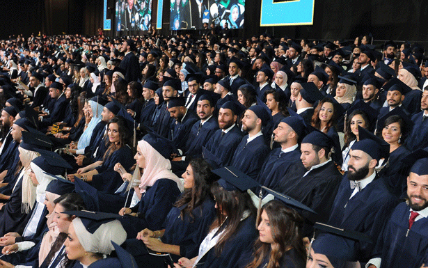 الجامعة اللبنانية الدولية ــ فرع بيروت خرّجت 1650 طالباً
عبد الرحيم مراد: ستبقى بيروت أماً للوطن بكل اطيافه وطوائفه وحاضنة للعروبة