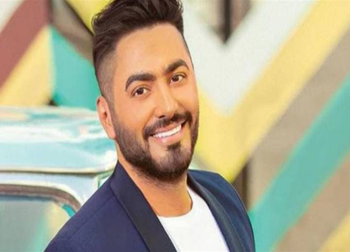 اعلامي شهير يعتذر من تامر حسني وهذا ما قامت به بسمة بوسيل!