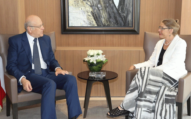 ميقاتي عرض الاوضاع
مع كاردل والتقى سفير باكستان