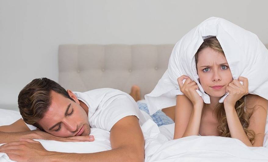 ابتكار أنبوب صغير يمنع الشخير
