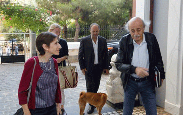 جنبلاط عرض وجيرار
أوضاع النازحين