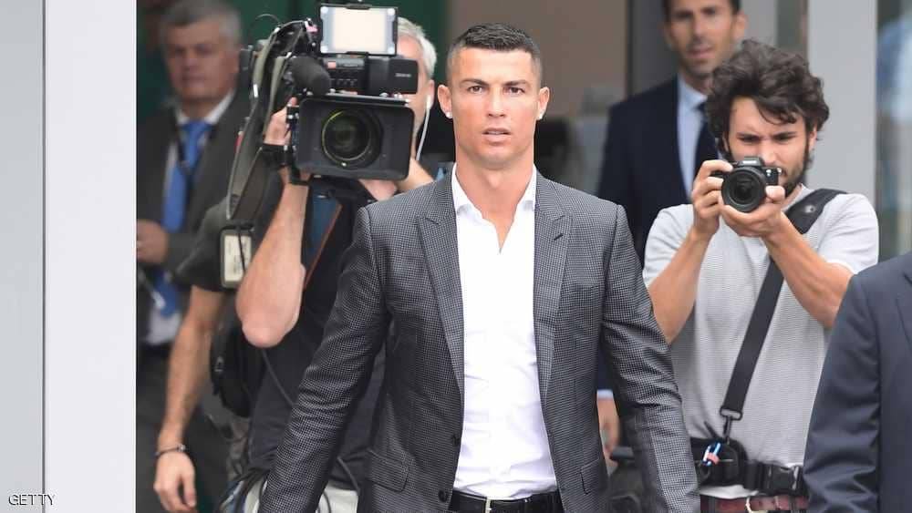 رونالدو يريد "تطليق مدريد".. وعراقيل تمنعه