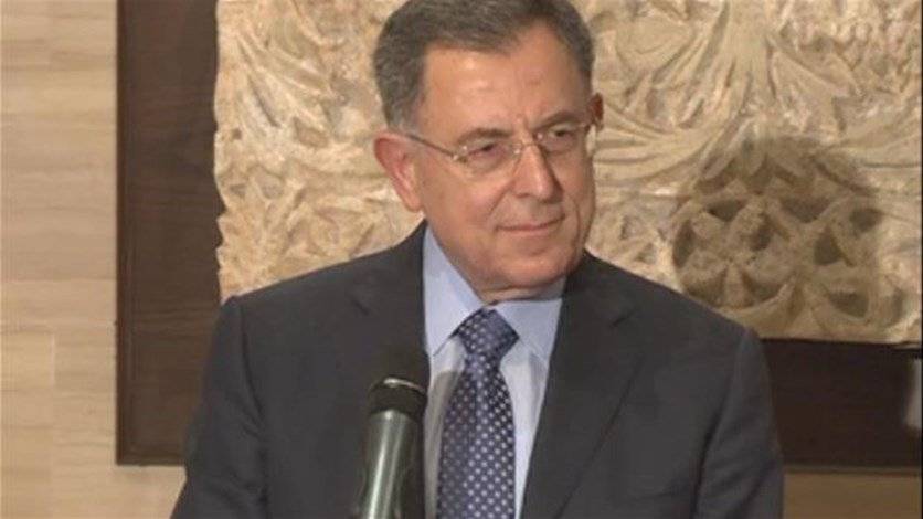 السنيورة يشدد من عين التينة على أهمية الانجاز السريع لتأليف الحكومة
