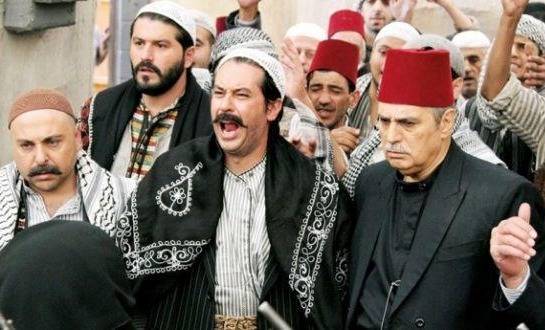 بالصور نجم باب الحارة وصديق تيم حسن المقرّب يعلن خطوبته.. من العروس؟
