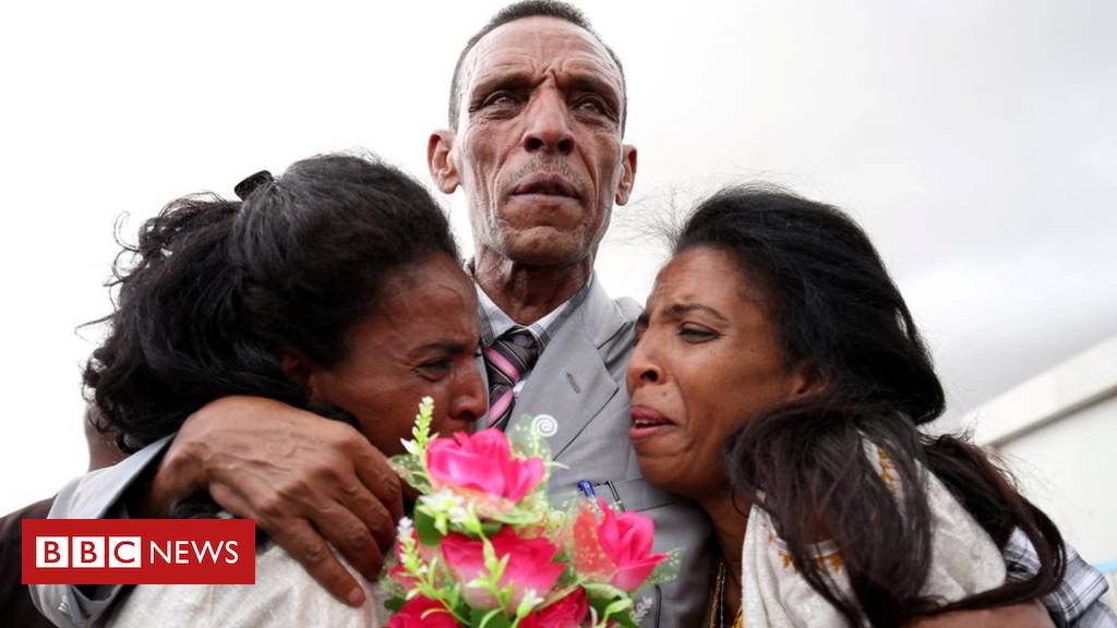 Ethiopian reunited with long-lost daughters in Eritrea after 16 years