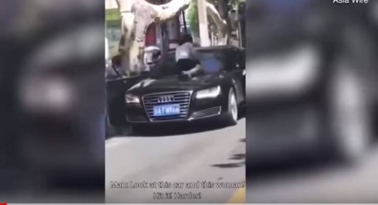 ماذا فعلت هذه المرأة عندما ضبطت زوجها مع عشيقته
