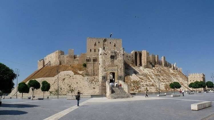 حلب تسخر من 