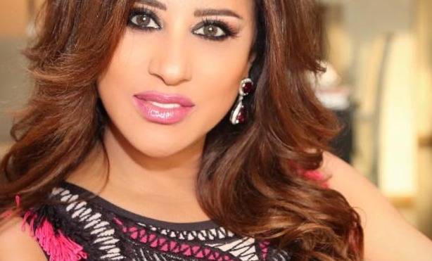 بالفيديو.. نجوى كرم ترقص الدبكة في حفل أقامه الفرزلي