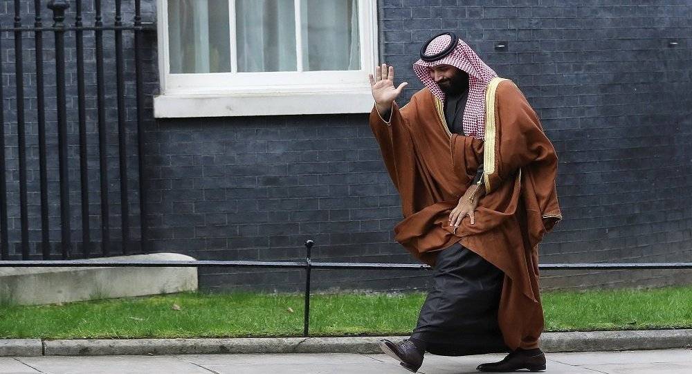 ابن سلمان يعقد اتفاقا جديدا بقيمة 12 مليون دولار