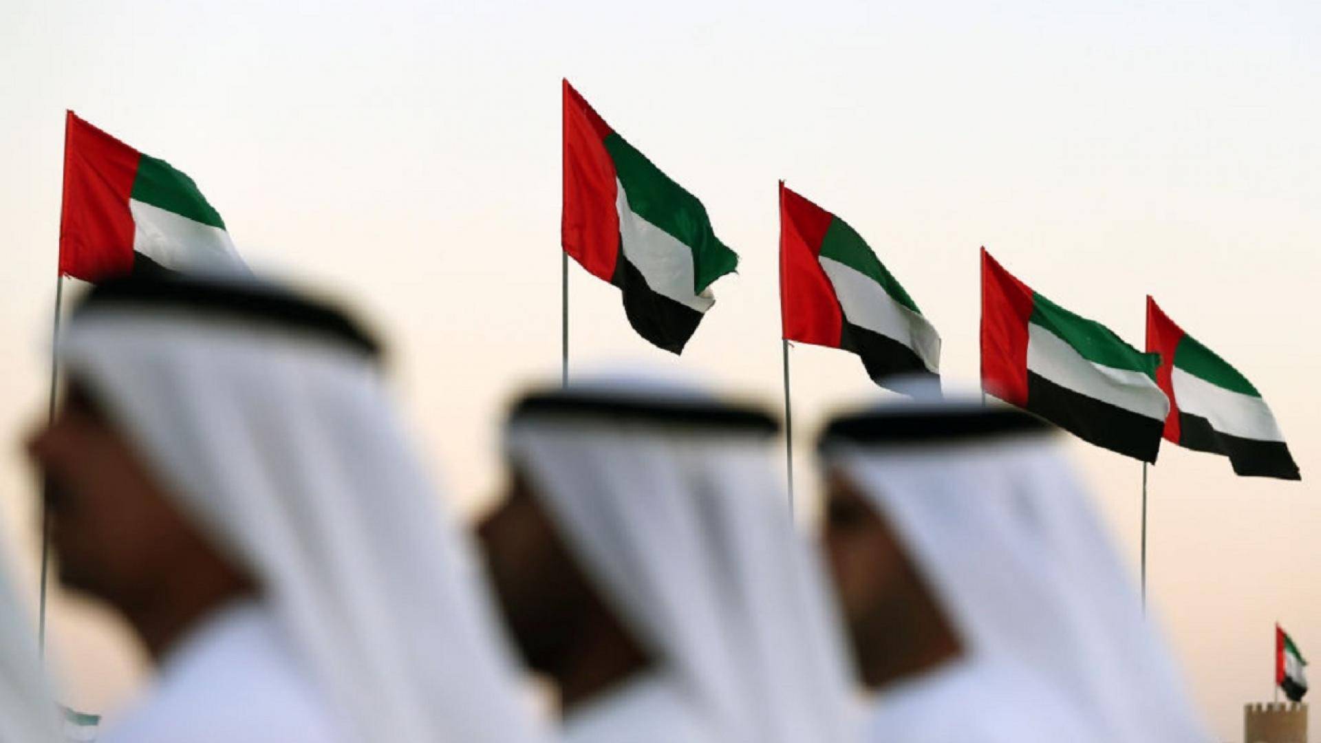 الإمارات تتهم قطر بـ"تمويل" نشر "الإمارات ليكس" في لبنان