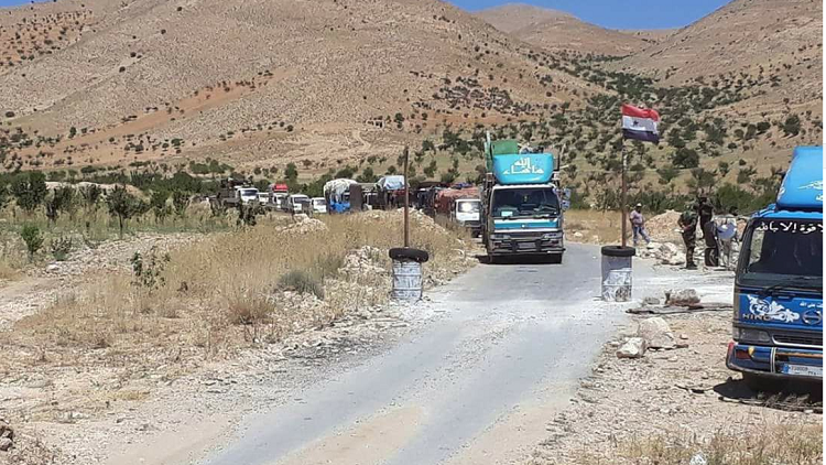 عودة مئات اللاجئين السوريين من لبنان إلى القلمون في ريف دمشق