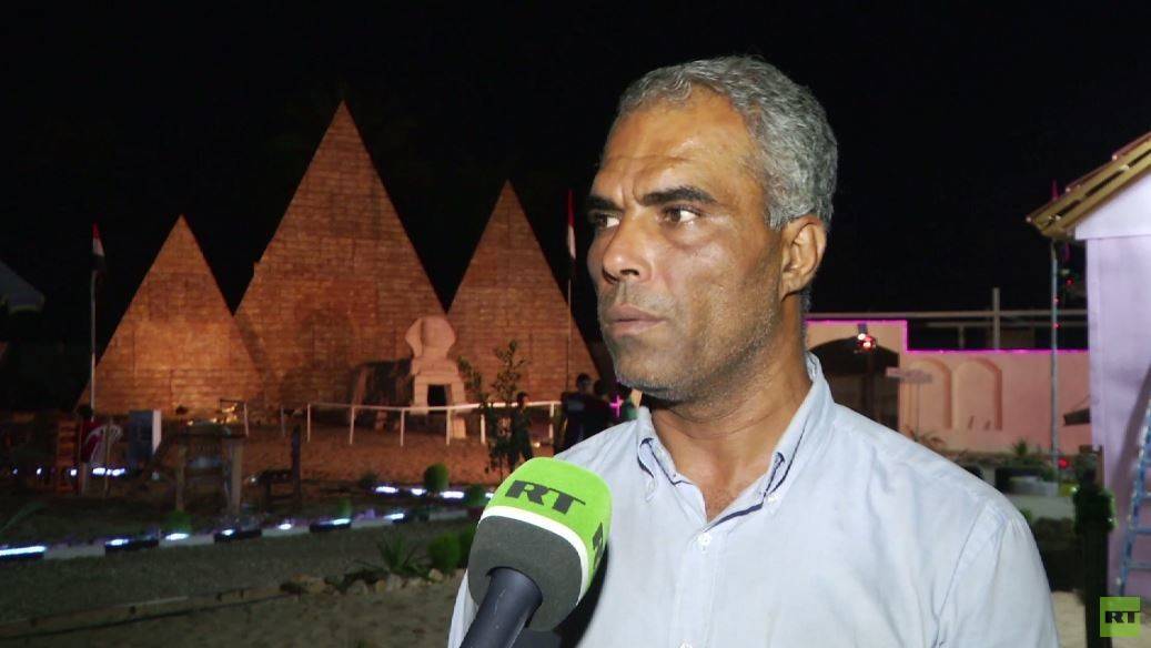 الجرمي يبني نماذج لآثار مصر في غزة