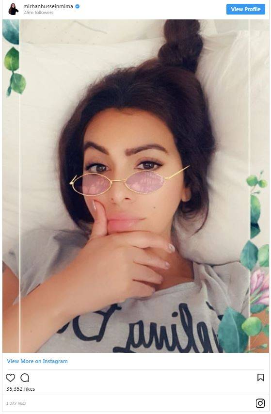 أول صورة لميرهان حسين بعد أخبار تشوه وجهها بعملية تجميل!