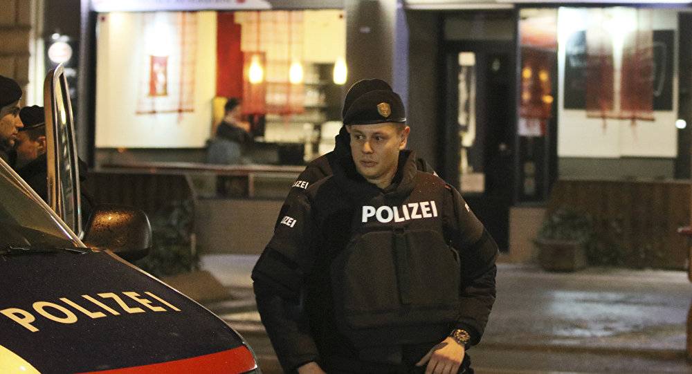 الشرطة الهولندية تعتقل مشتبها به في طعن شخصين