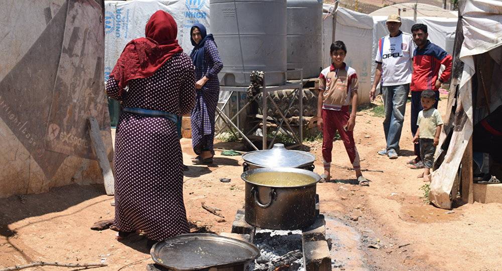 وفد روسي يصل إلى بيروت لبحث قضية اللاجئين السوريين