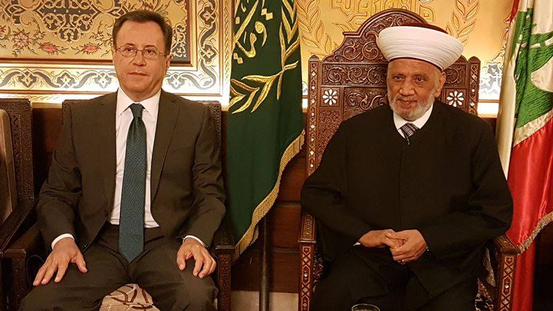 دريان التقى سفير ارمينيا ووفدا من كترمايا دعاه لافتتاح مسجد في البلدة