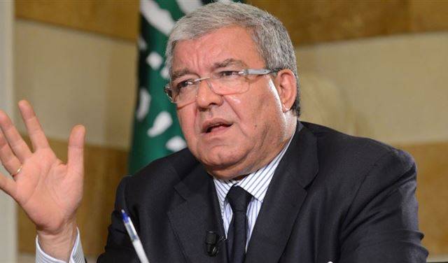 بعد تداول معلومات عن رفضه عرض من الحريري... المشنوق يرد