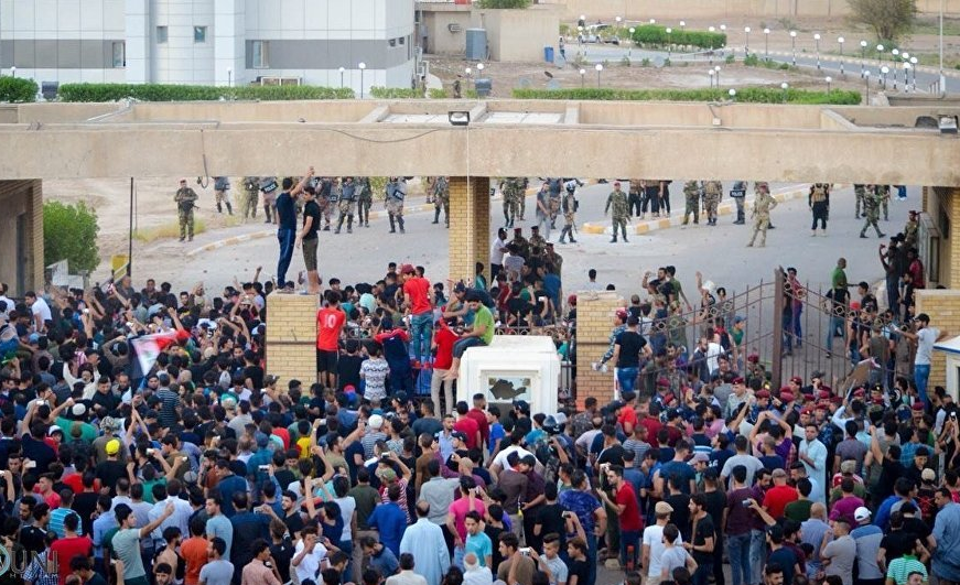 الإفراج عن 176 ناشطا عراقيا تم توقيفهم خلال الاحتجاجات الأخيرة