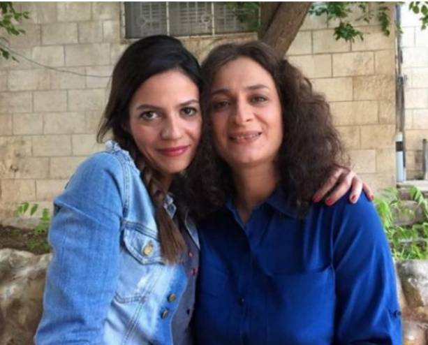 قريبة مي سكاف تنشر محادثة هاتفية أخيرة معها تدمي القلوب