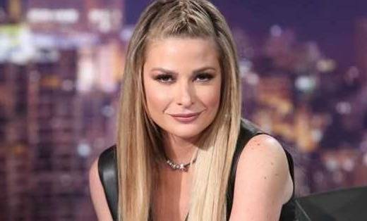 نجمات لم يخضعن لعمليات التّجميل... تعرفوا إليهنّ!