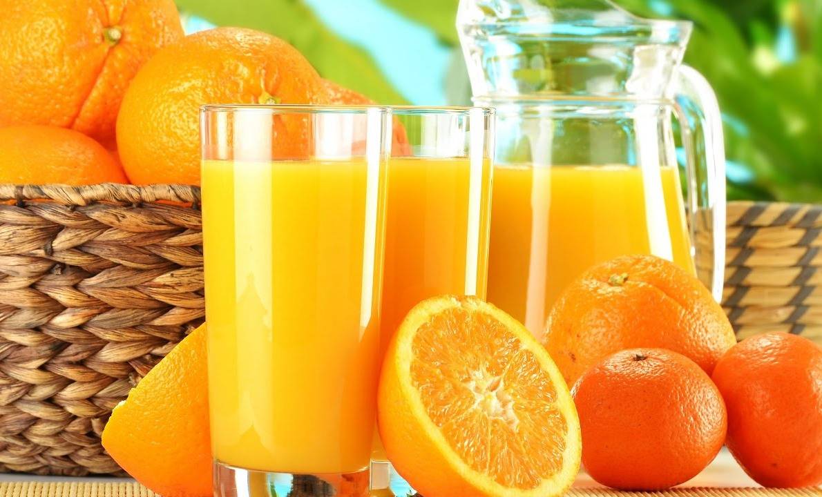 هذا ما يفعله عصير البرتقال بالجهاز الهضمي