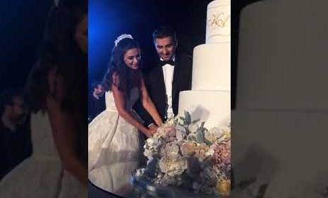 بالفيديو مذيعة الـMBC تزوّجت.. وفستانها من توقيع هذا المصمّم