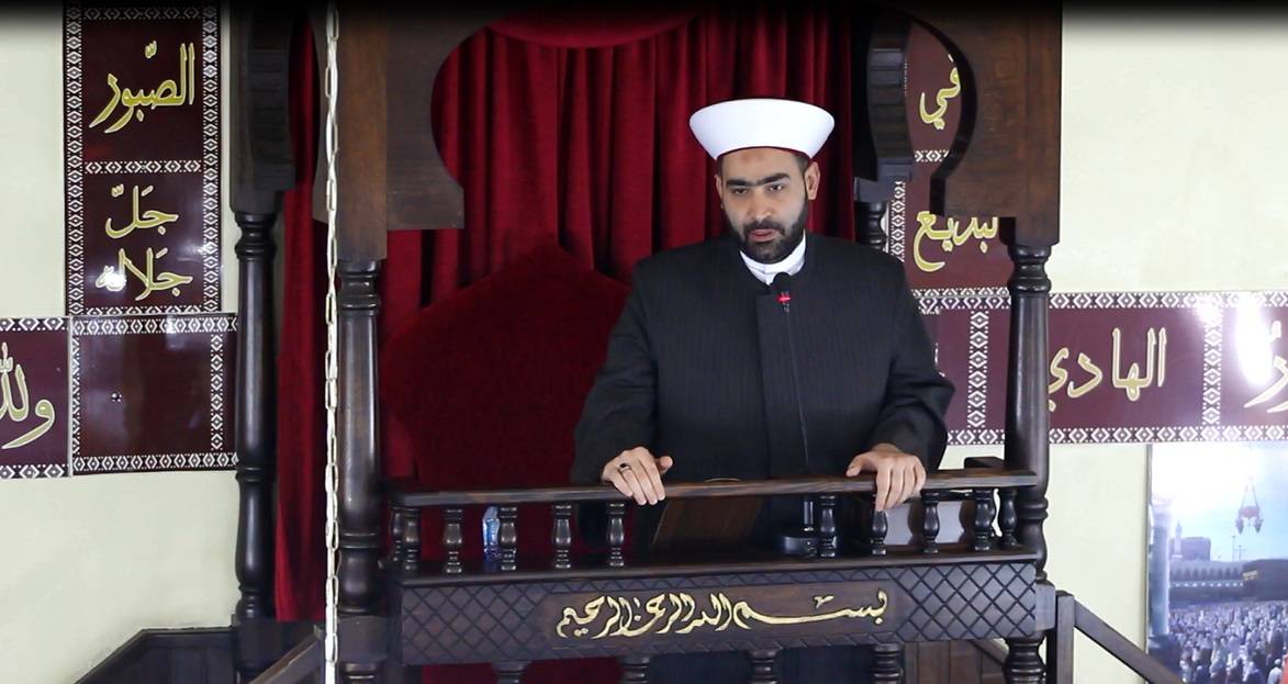 القطان: نحن مع المقاتلين والمجاهدين والمقاومين لأي عدو متغطرس