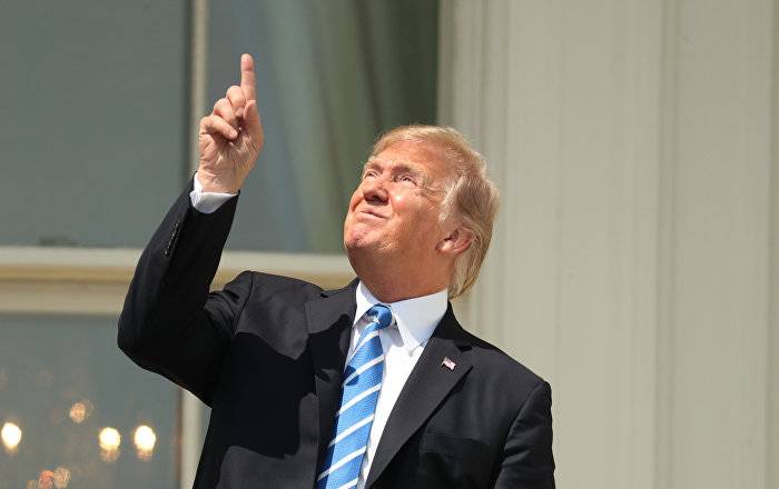 Spell Check Anyone? Twitter Roasts White House’s ‘United Sates’ Typo