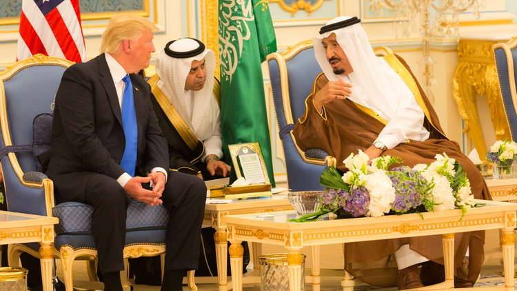 ترامب يسعى لتشكيل 