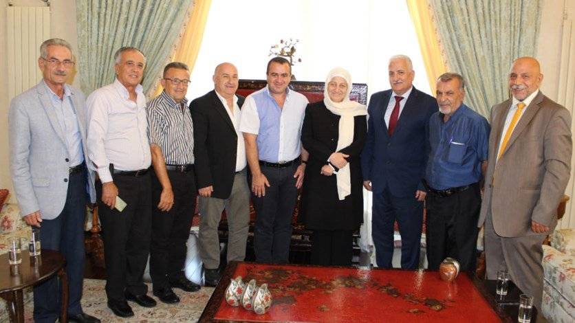 نقابة عمال ومستخدمي كهرباء لبنان في دارة بهية الحريري
