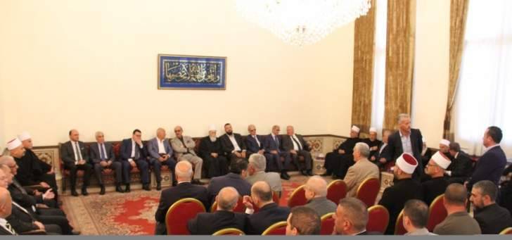 دار الطائفة الدرزية غصّت بالشخصيات والوفود المعزية بشهداء السويداء