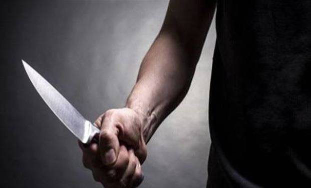 خلاف تحوّل إلى طعن بالسكاكين في رياق