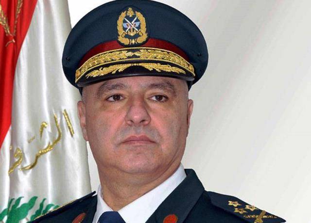 قائد الجيش وصل الى الكلية الحربية