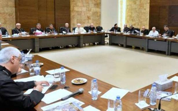 المطارنة الموارنة : لتجاوز الخلافات والتأليف سريعاً
نُقدّر تضحيات الجيش اللبناني في الدفاع عن الوطن
