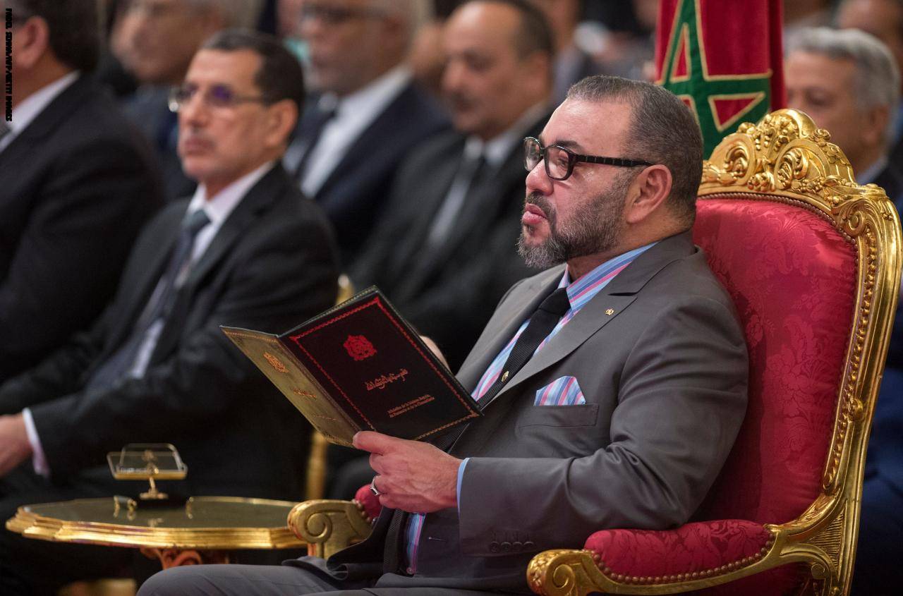 عملاً بمبدأ ربط المسؤولية بالمحاسبة.. ملك المغرب يقيل وزير الاقتصاد والمالية