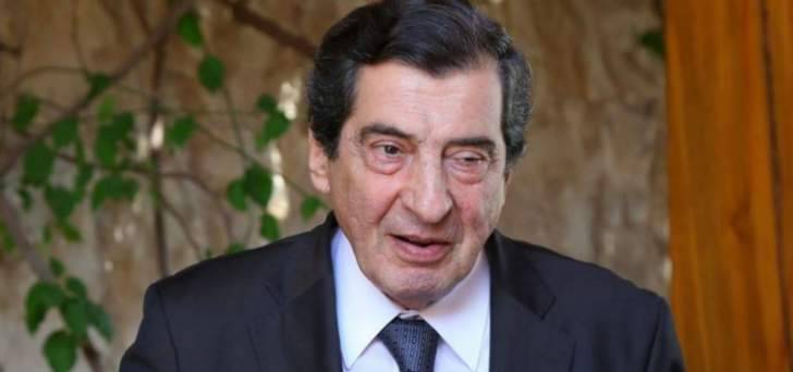 الفرزلي: لبنان مجبر على التواصل مع الدولة السورية لتسريع عودة النازحين