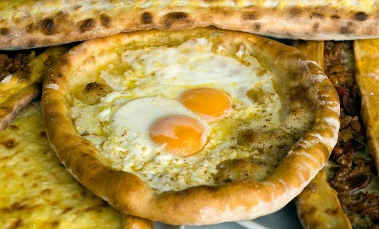 بالأرقام.. هذا ما أنفقه السياح في تركيا على الطعام!