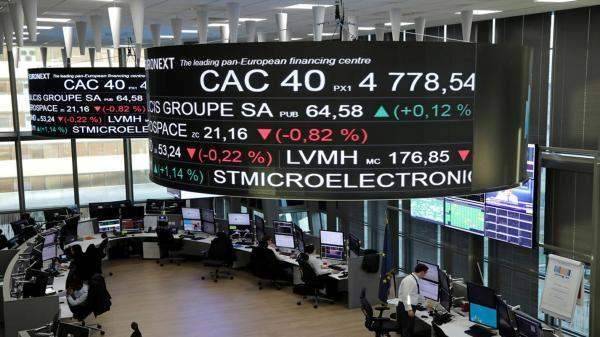 الأسهم الفرنسية تتراجع وسط خسائر في قطاعات المواد الأساسية والمؤسسات العامة