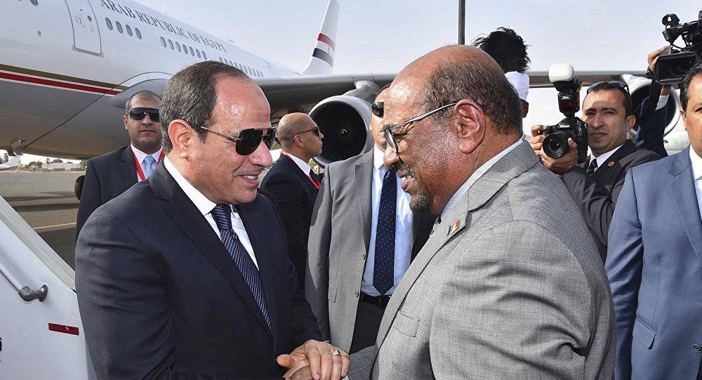 رئيس الأركان يتوجه إلى الخرطوم... مباحثات عسكرية بين مصر والسودان