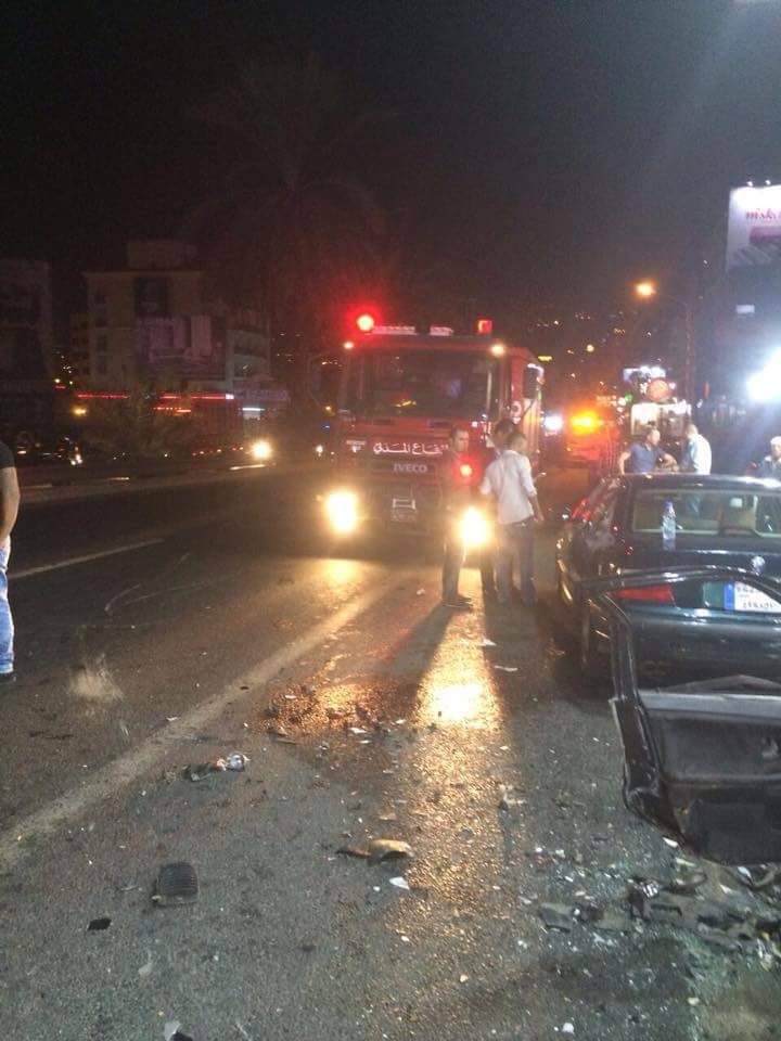 جريحان بحادث سير على أوتوستراد صربا كسروان
