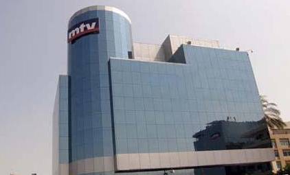 بالفيديو قبل زفافها بأيام.. هكذا ودعت مذيعة MTV العزوبية
