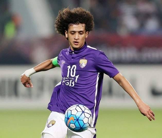 عموري يصل الى السعودية وسط استقبال جماهيري حاشد