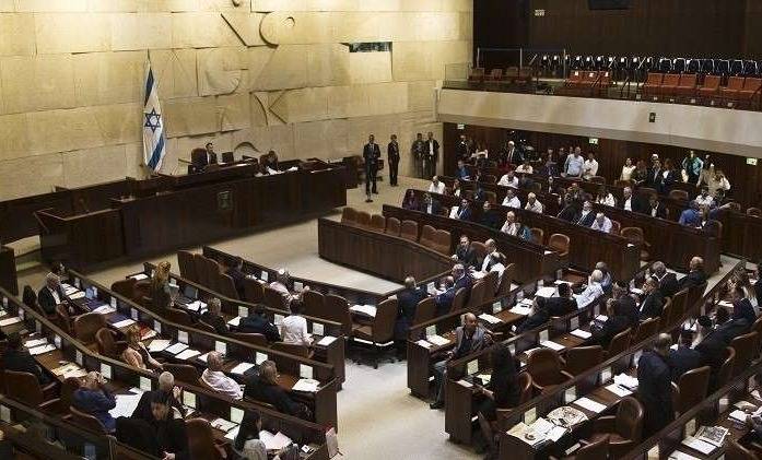 رئيس الكنيست يرفض استقالة نائب عربي.. بسبب اللغة!