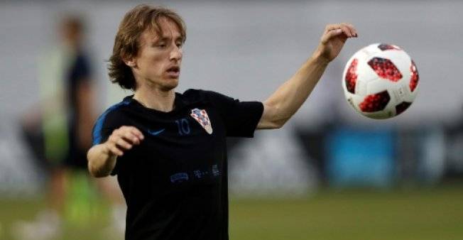 مودريتش يعاود تمارينه مع ريال وسط تناقض في التقارير بشأن مستقبله