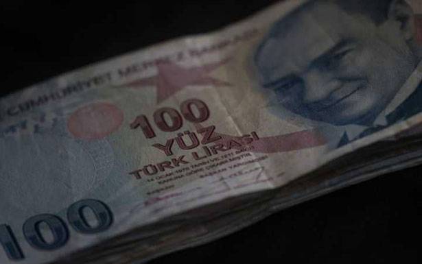 الليرة تستبق اجتماعاً
«تركياً ــ أميركياً» بانخفاض جديد