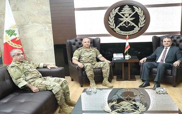 إستقبالات قائد الجيش