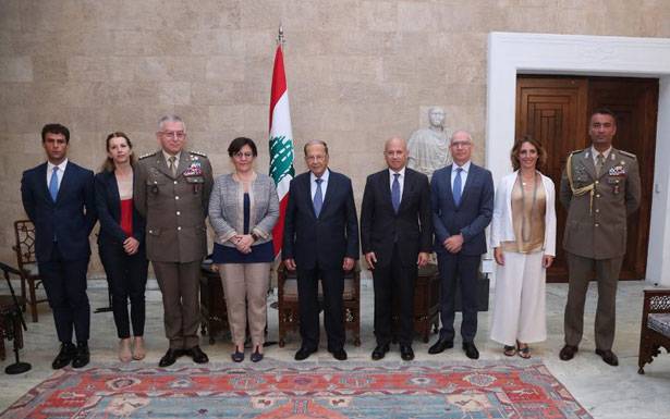 وزيرة الدفاع الإيطاليّة تفقدت وحدة بلادها في  القوات الدوليّة