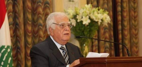 عدنان القصار: نؤيد الخطوات التي يقوم بها الحريري بعملية تأليف الحكومة
