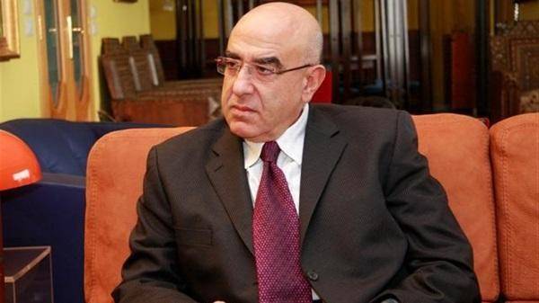 حمدان للحريري: صارح الناس حرصاً على 